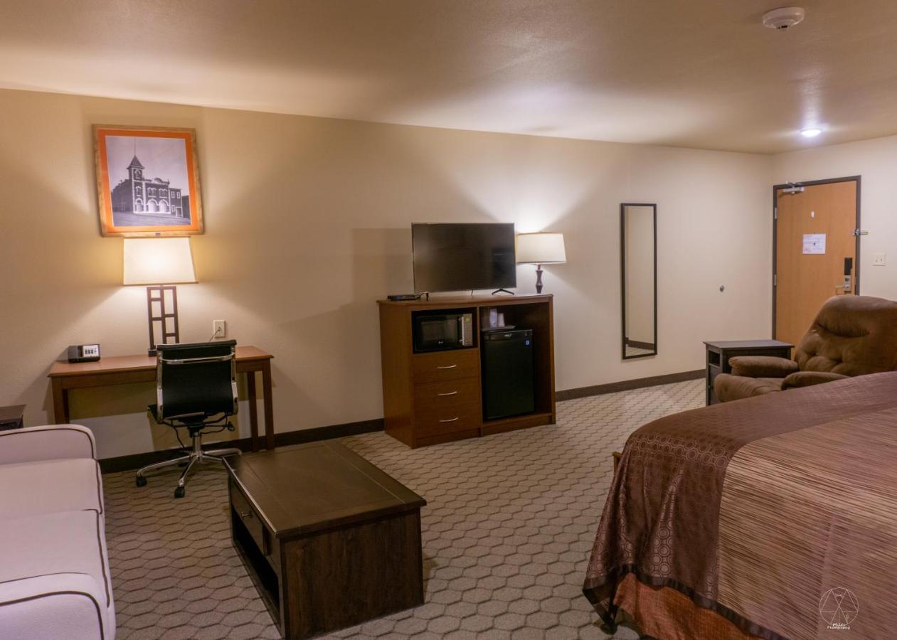Newcastle Lodge & Convention Center Ngoại thất bức ảnh