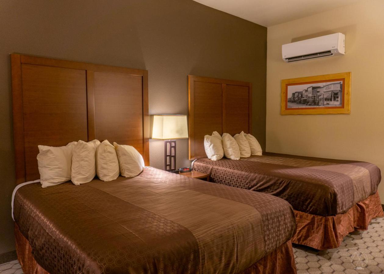 Newcastle Lodge & Convention Center Ngoại thất bức ảnh