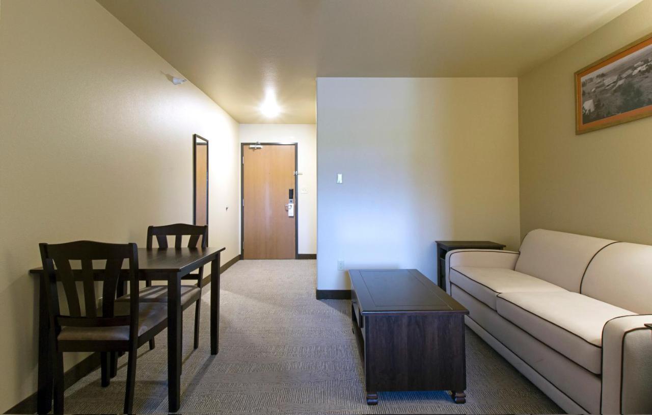 Newcastle Lodge & Convention Center Ngoại thất bức ảnh