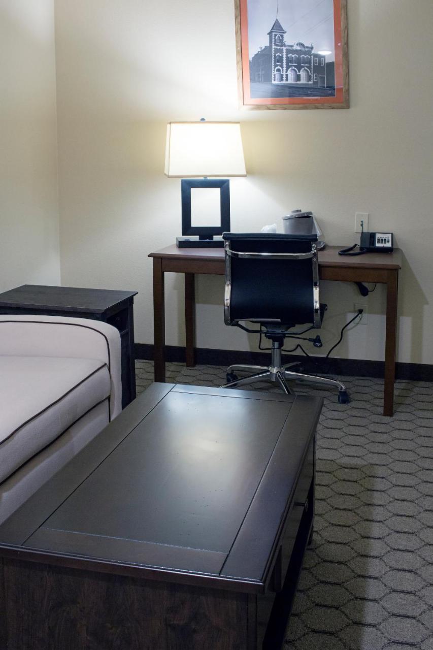 Newcastle Lodge & Convention Center Ngoại thất bức ảnh